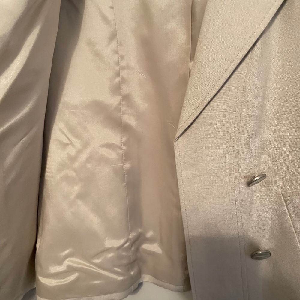 Linen Suit Jacket - Picture 2 of 3